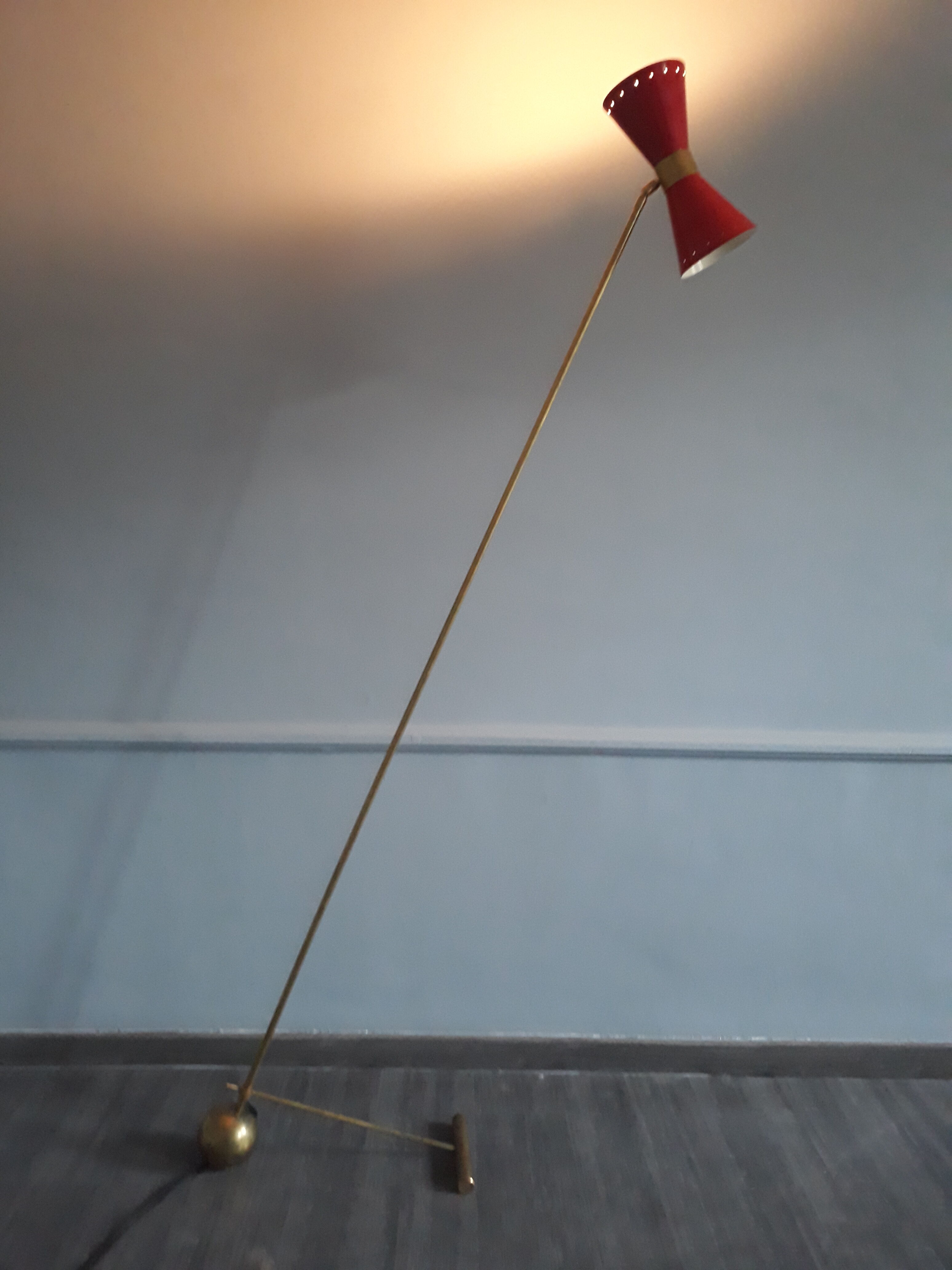 Lamppost diabolo