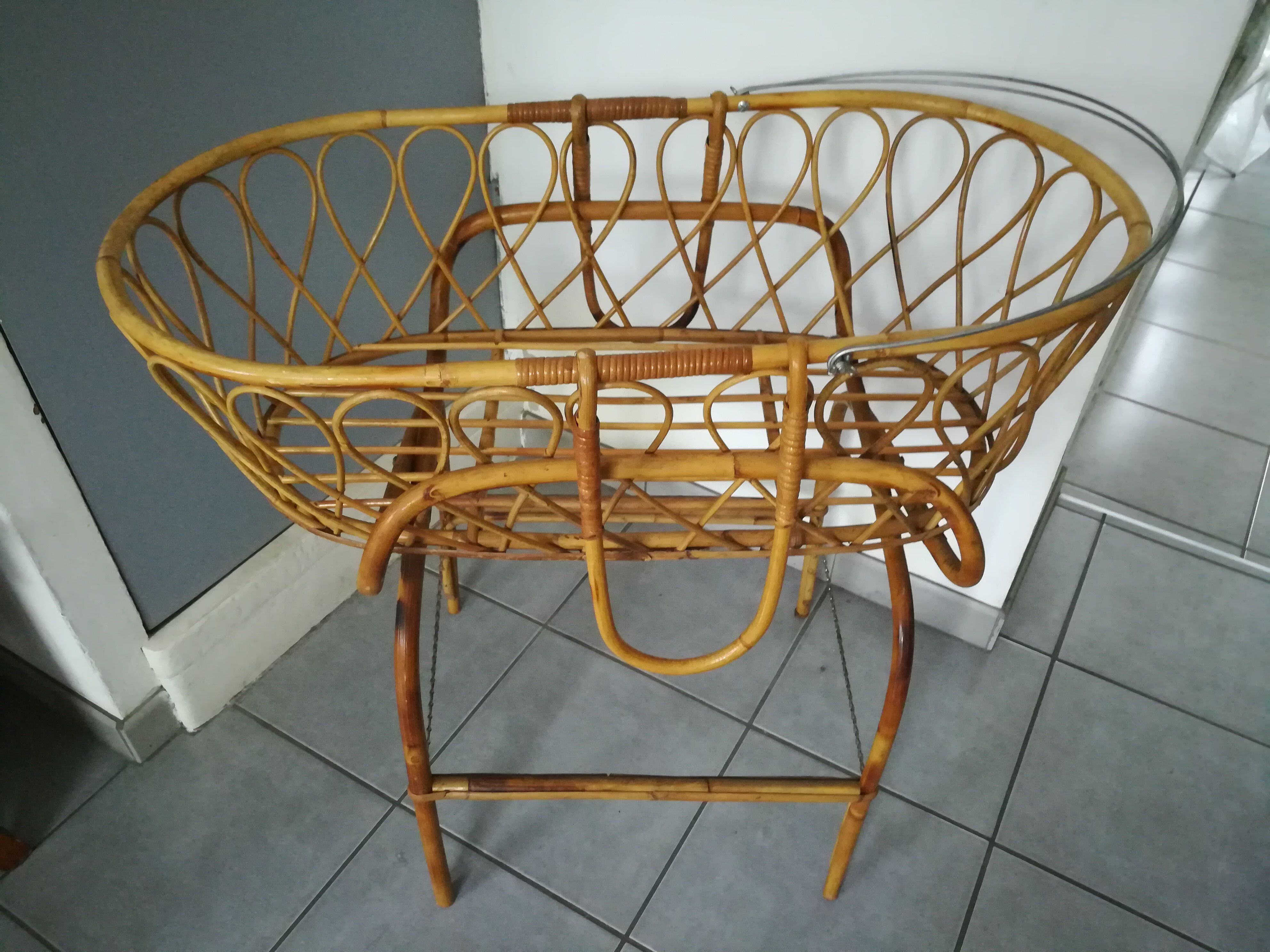 Rattan cradle 60s