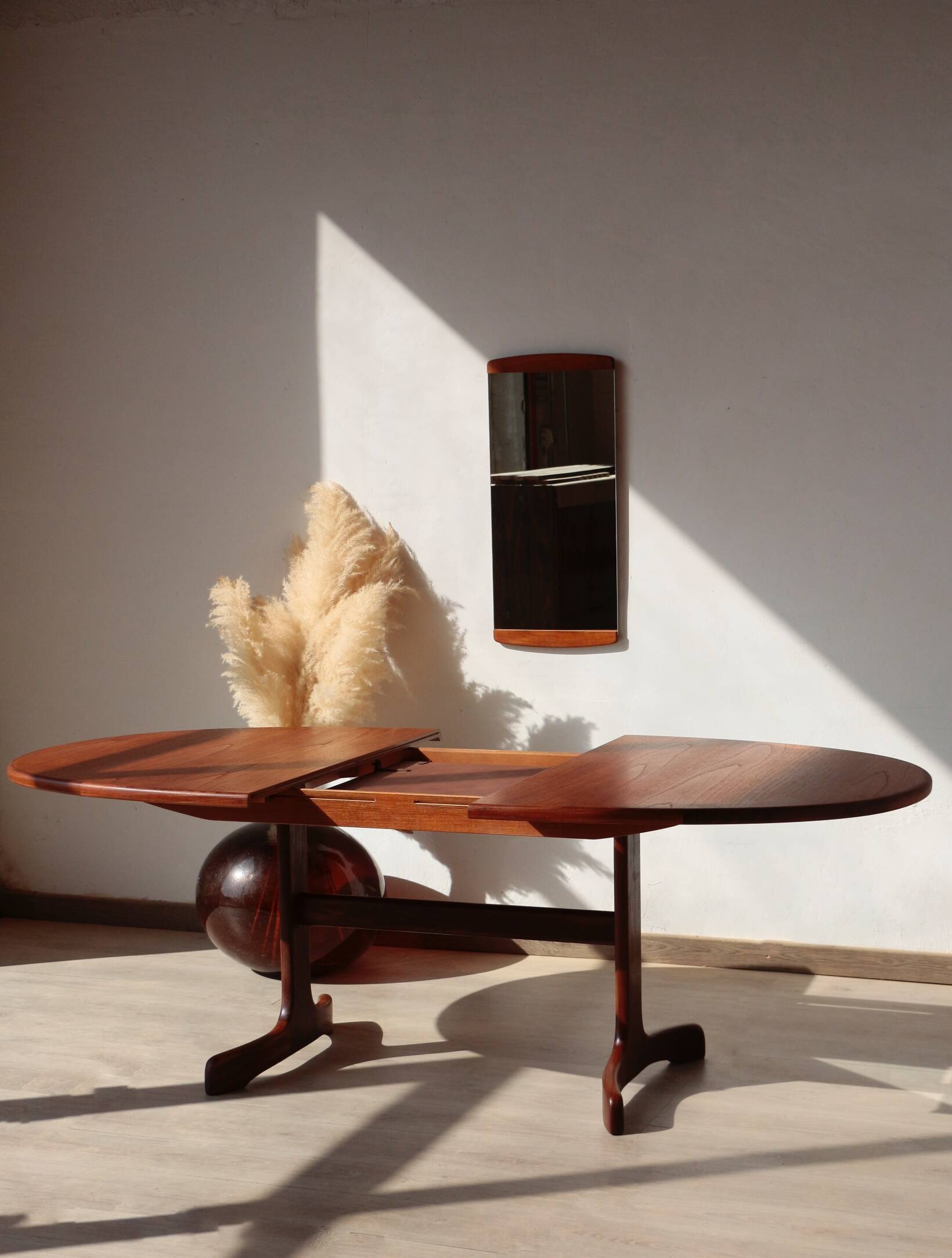 Oval teak dining table - 6 to 8 people - Fresco model - G Plan