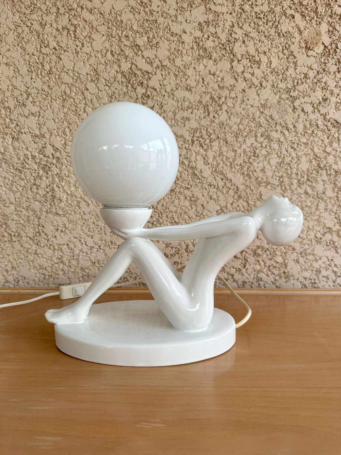 Design lamp in white ceramic and opaline, circa 1980