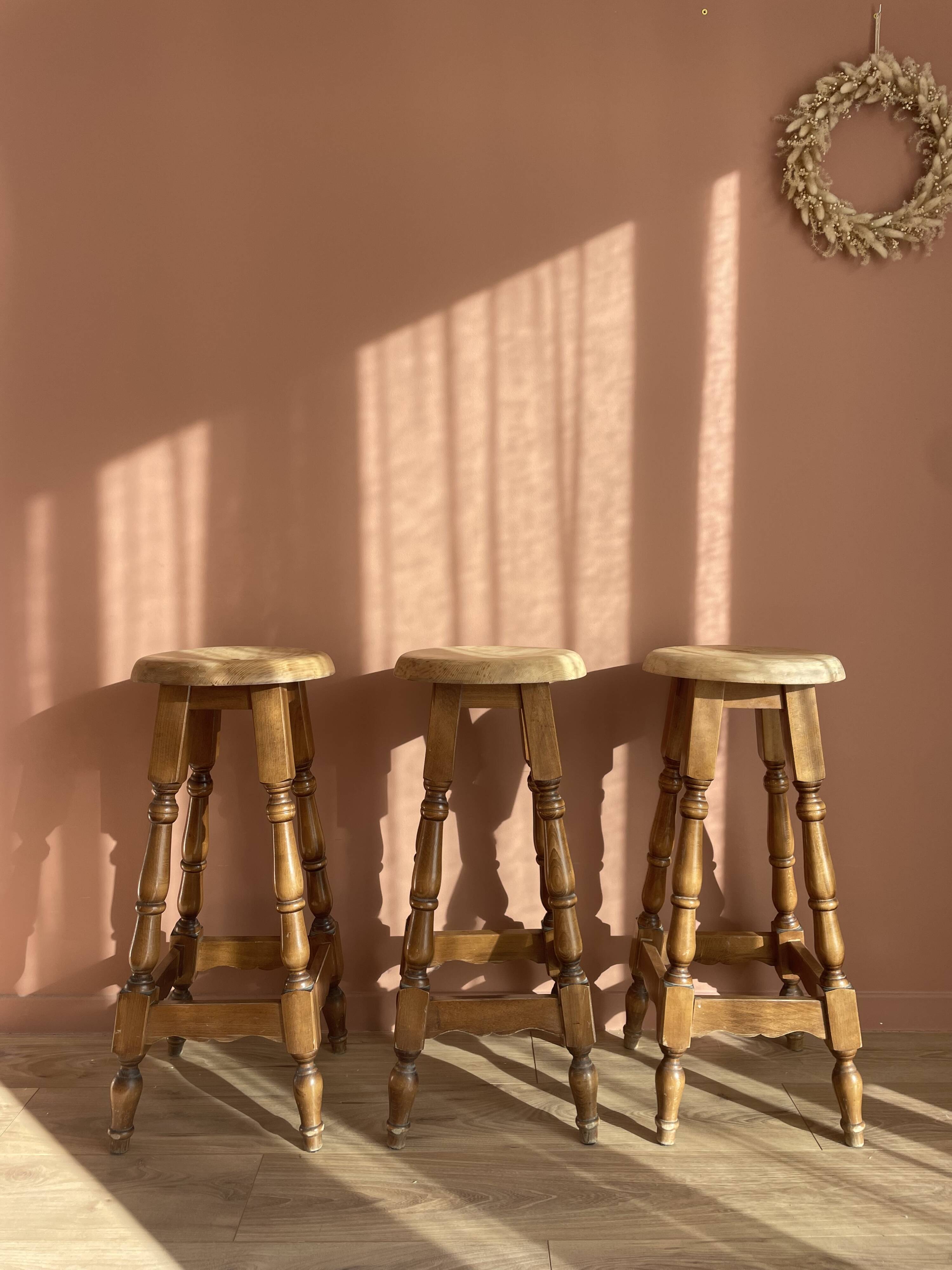 Solid wood bar stool