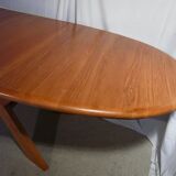 Scandinavian design extendable oval table in blond wood