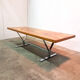Table basse moderne du milieu du siècle sur la base chromée années 1960