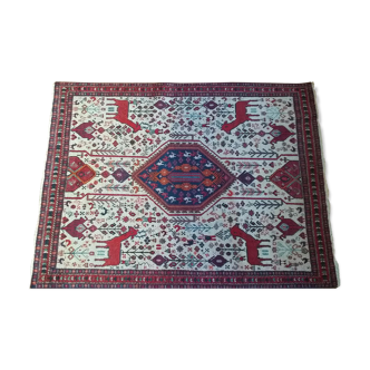 Tapis en laine d'Iran 148 x 118 cm