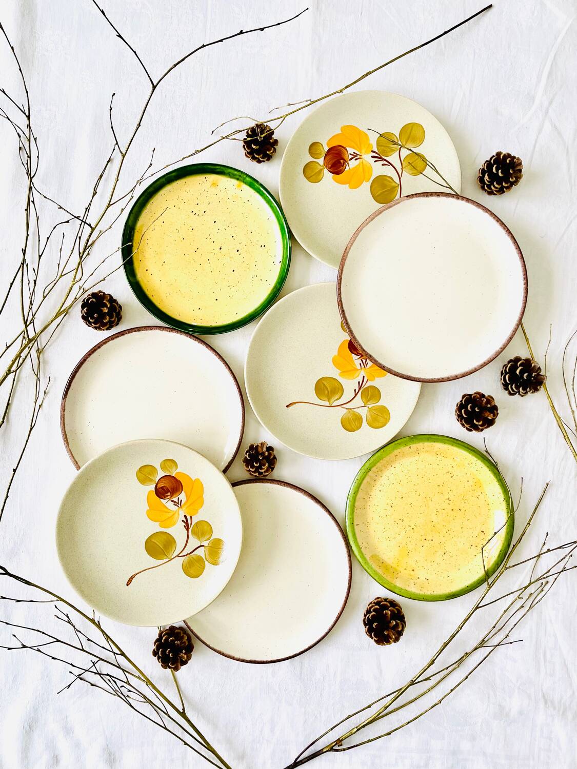 Set of 8 mismatched vintage dessert plates