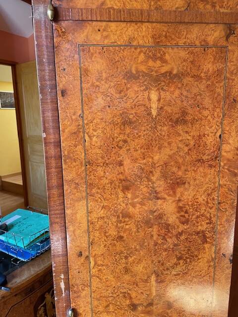 Vitrine de style Biedermeier ou Louis-Philippe,
