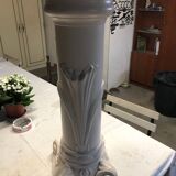 Column support pillar lamp holder