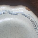 Faience dish "black ass"