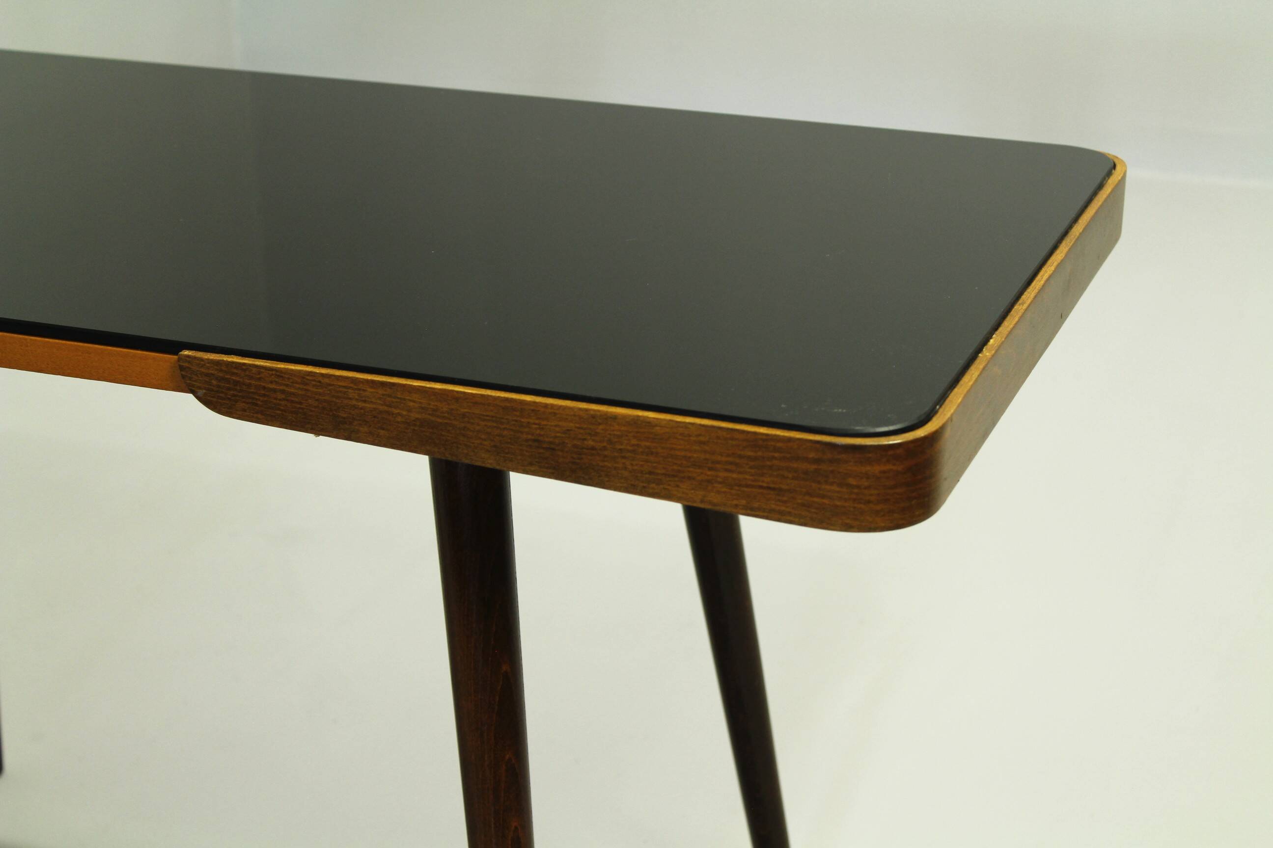 Table basse vintage par Jiří Jiroutek, 1960