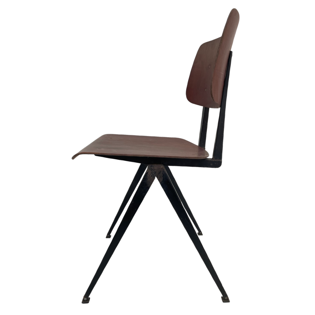 Chaise industrielle Galvanitas S16 Pagholz Pays-Bas 60's