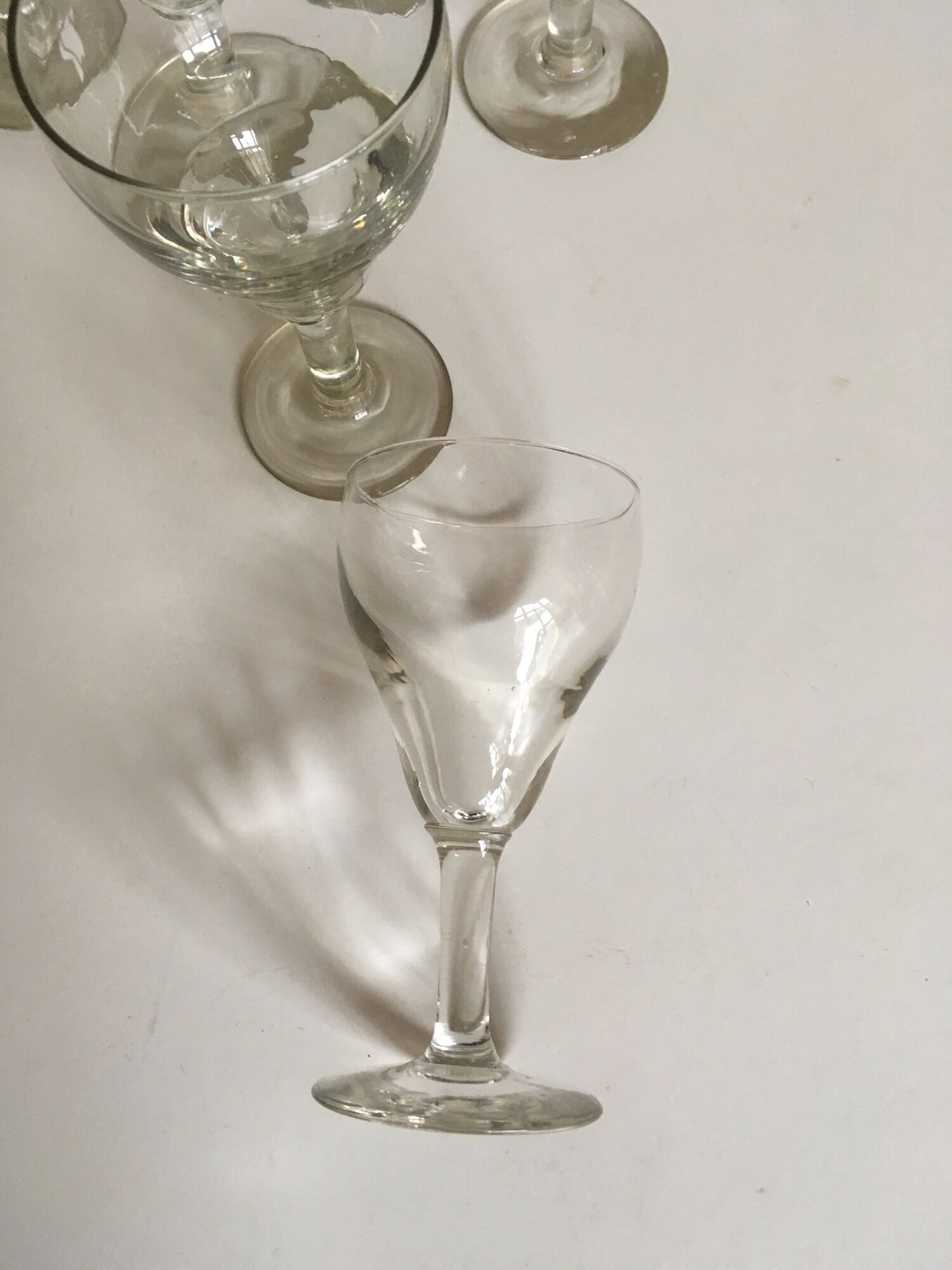series of 6 walk glasses from bistro counter 50s