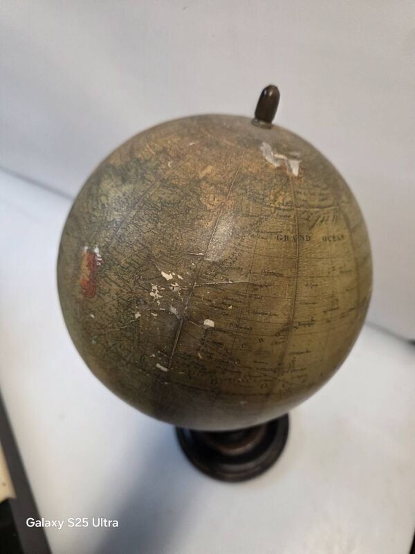 Globe terrestre napoléon iii , g . thomas