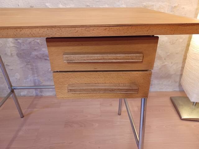 Petit bureau vintage en bois et métal