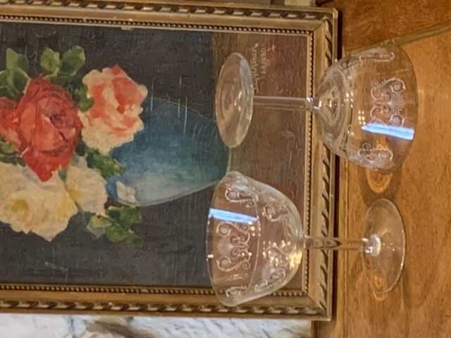 6 vintage butterfly champagne glasses