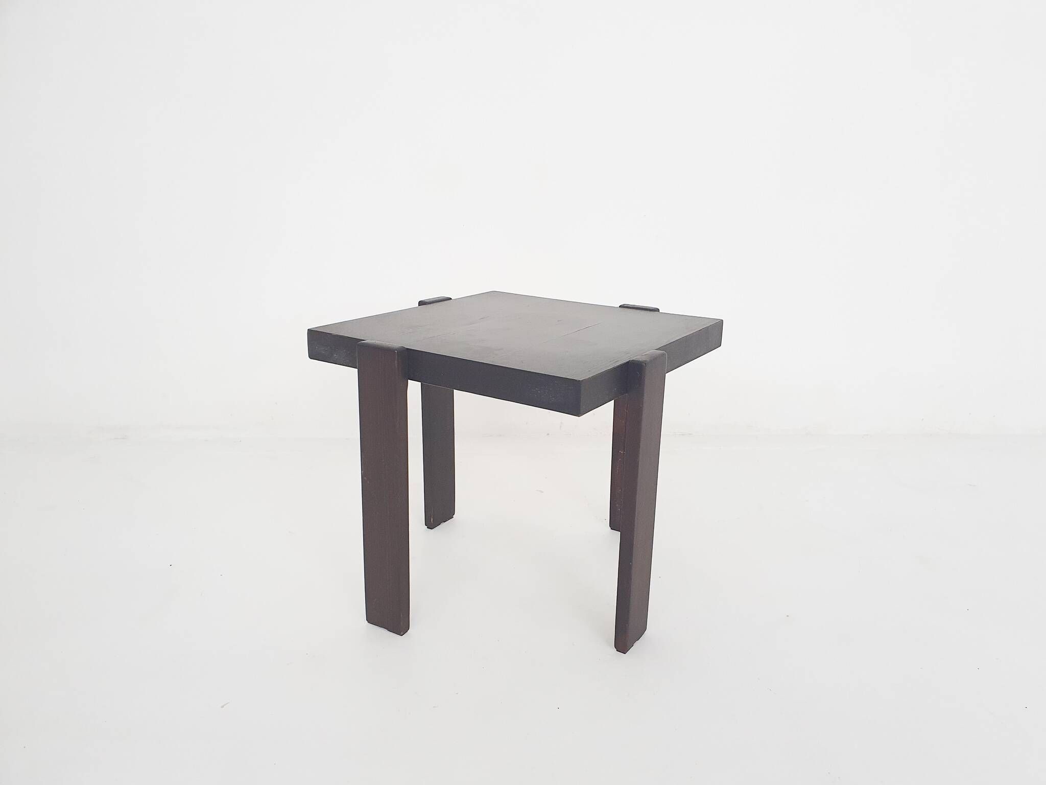 Dark brown square side table in the style of Porada Arredi, 1960's