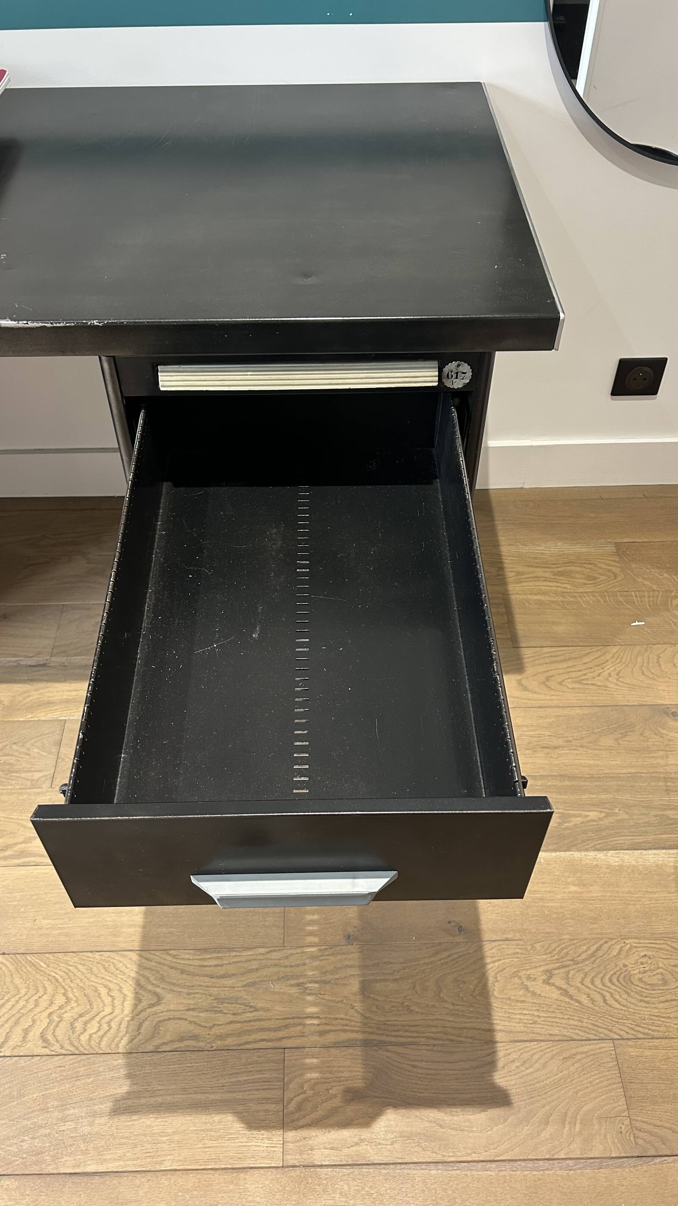 Metal desk