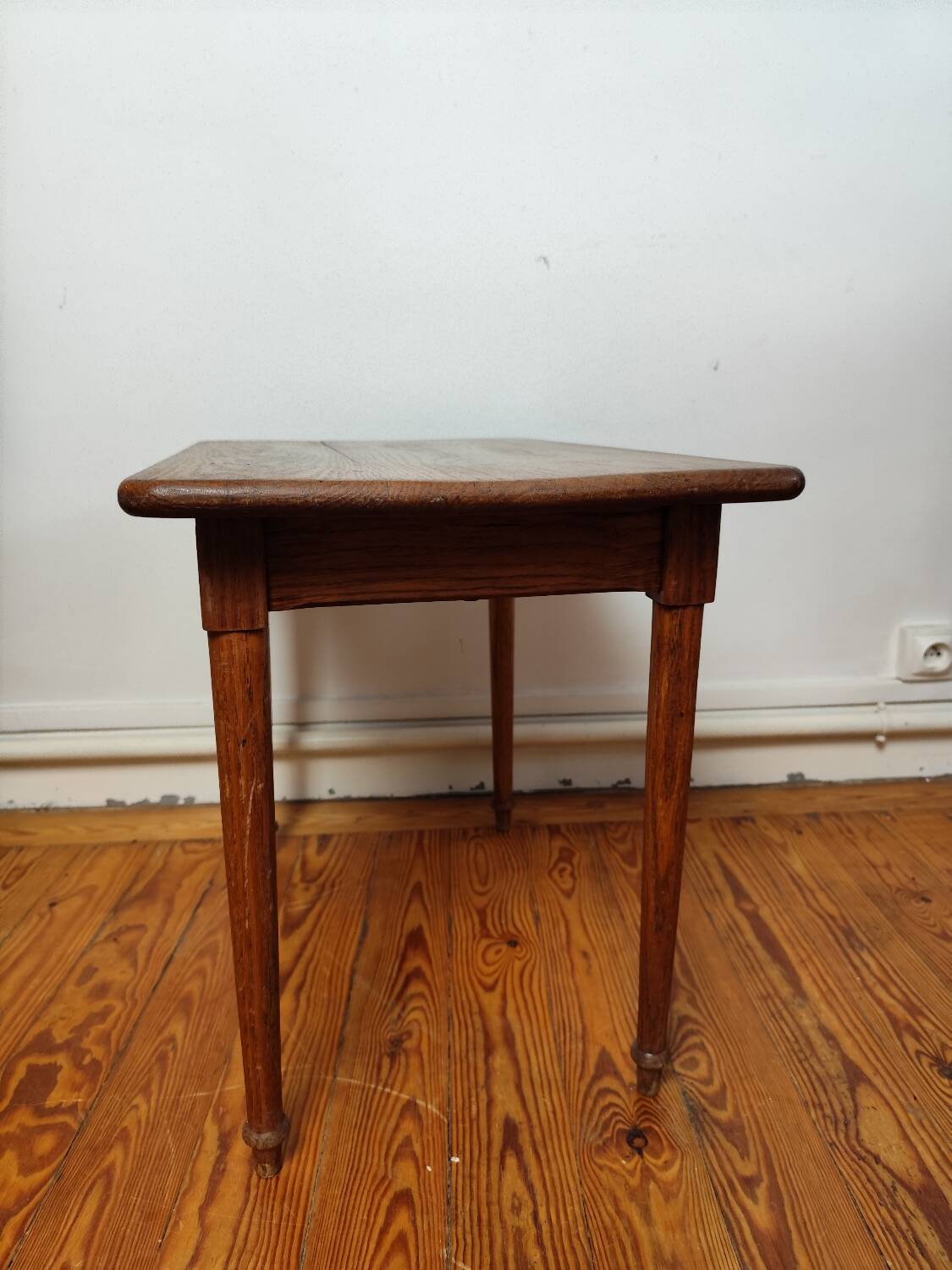 Coffee table / small desk