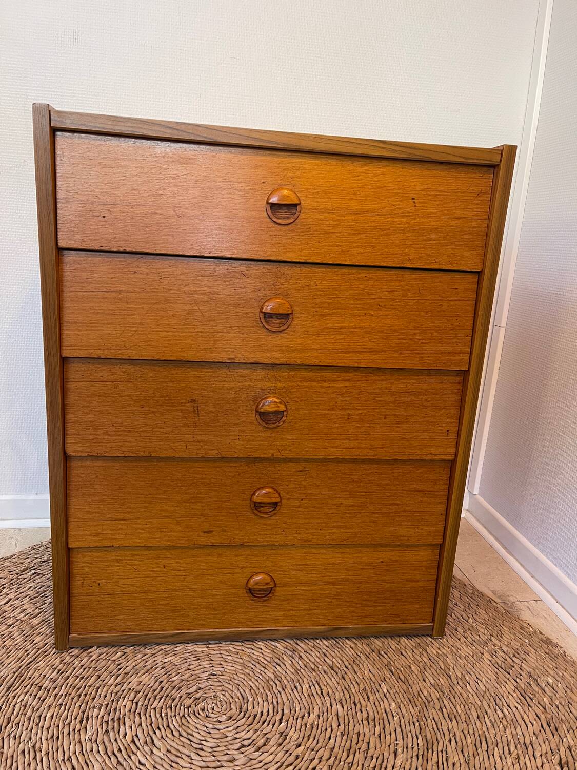 Vintage Scandinavian chest of drawers, 1960
