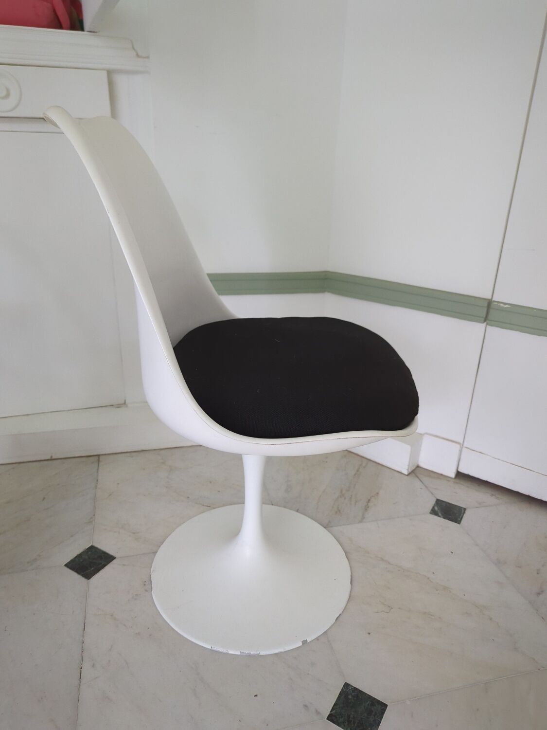 Chaise Tulip Knoll pivotante Saarinen