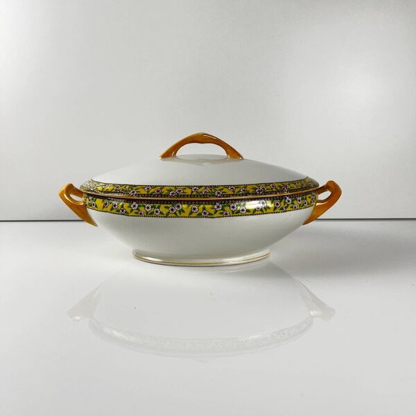 Soupière en terre de fer « Yvonne », Orchies, début du XXe siècle