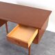 Bureau en teck danois des années 1960.