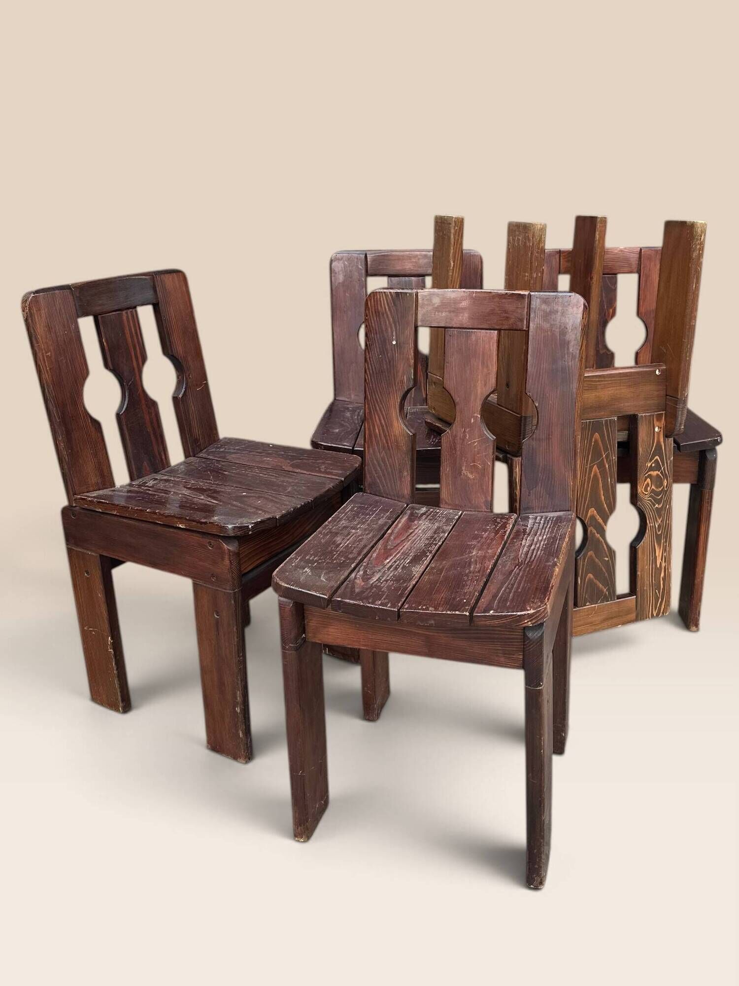 Set of five brutalist chairs in solid pine.