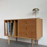 Vintage sideboard vinyl compartment in oak