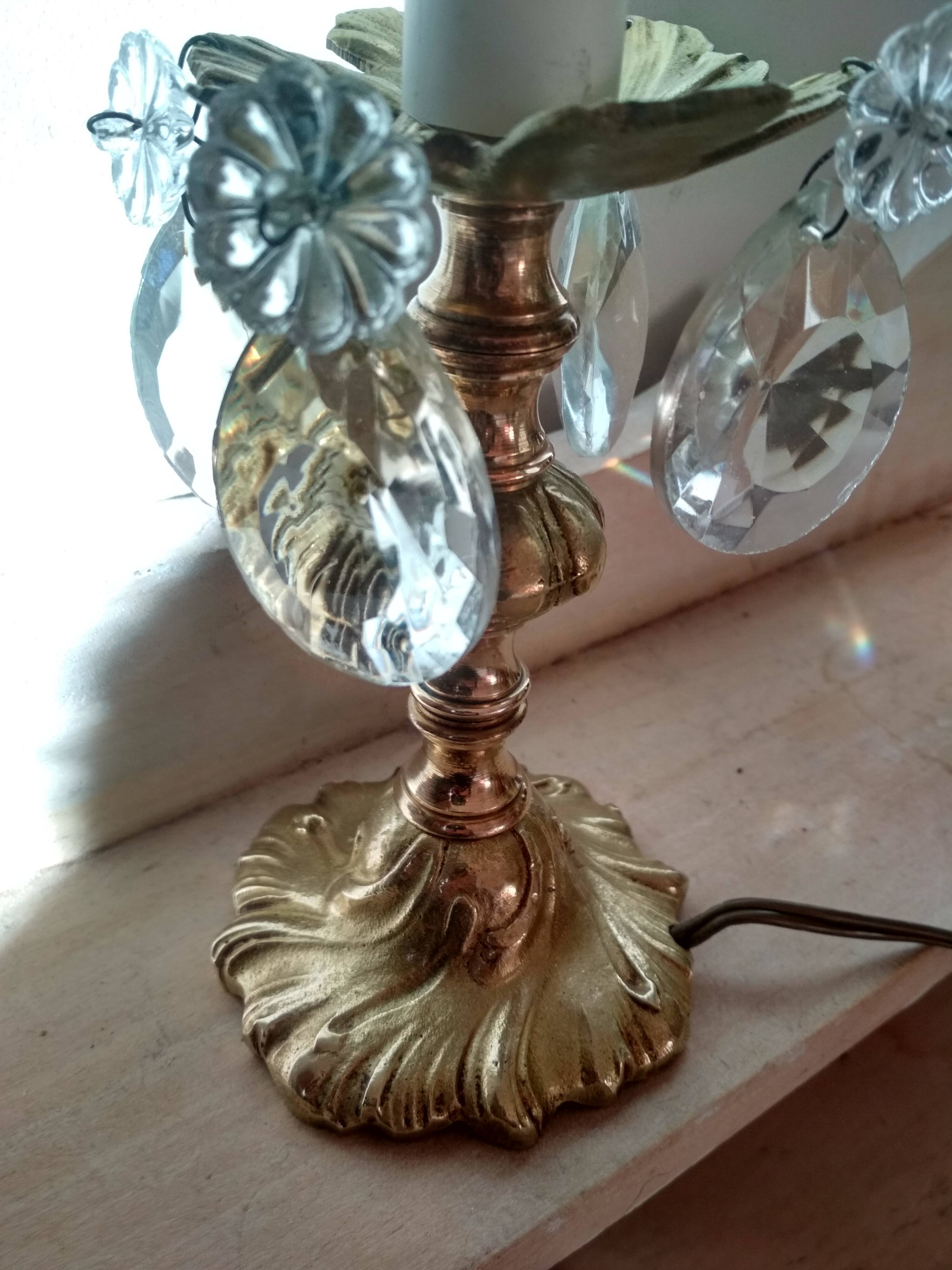 Rococo lamp, chiseled bronze base, fake candle and crystal pendants