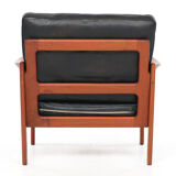 Armchair by Illum Wikkelsoe, leather and teak, vintage, 1960. Renewed belts.