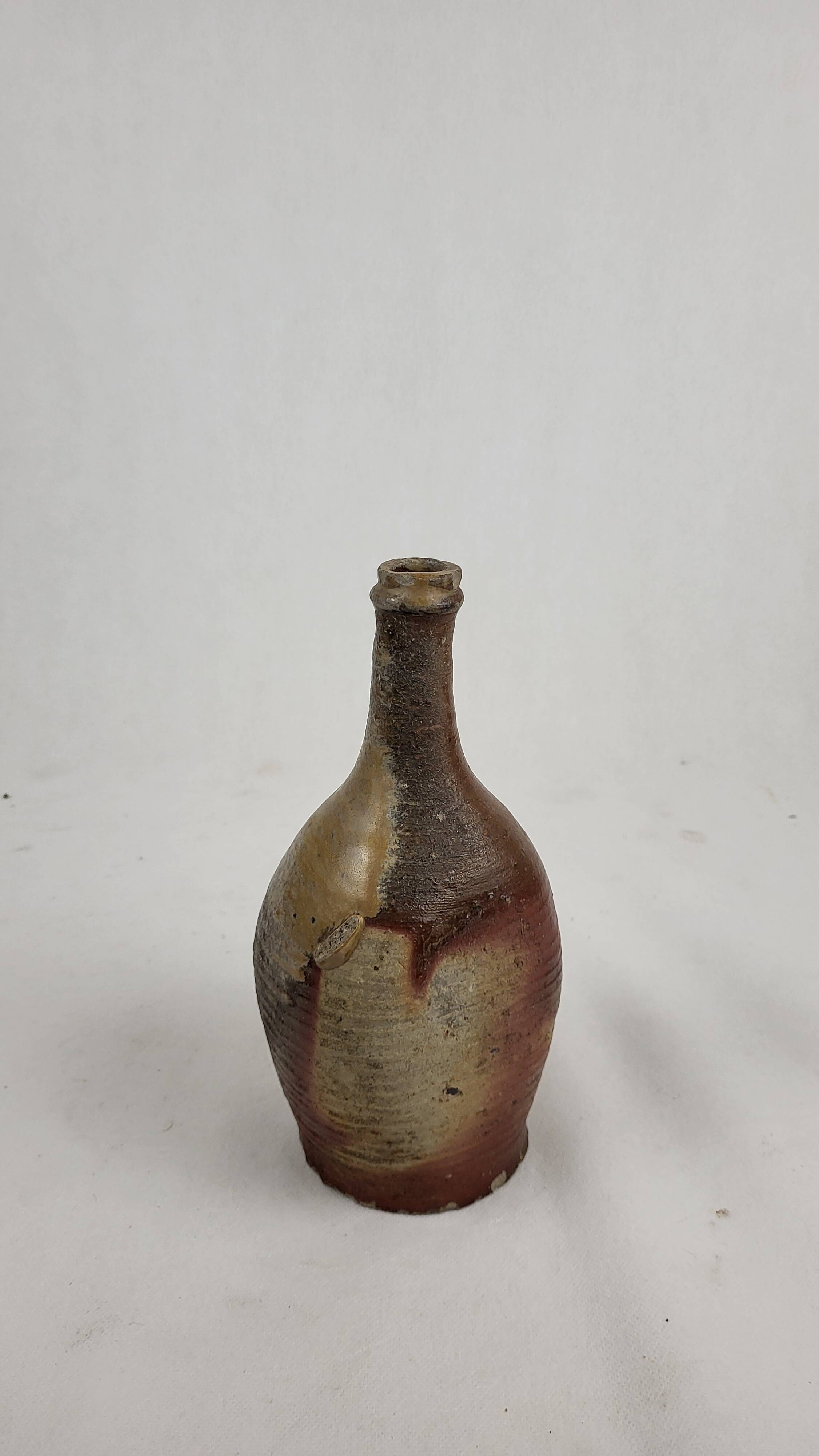 19th century Puisaye sandstone bottle