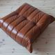 Ensemble Togo de canapé 2 places, fauteuil et pouf en cuir marron whiskey.