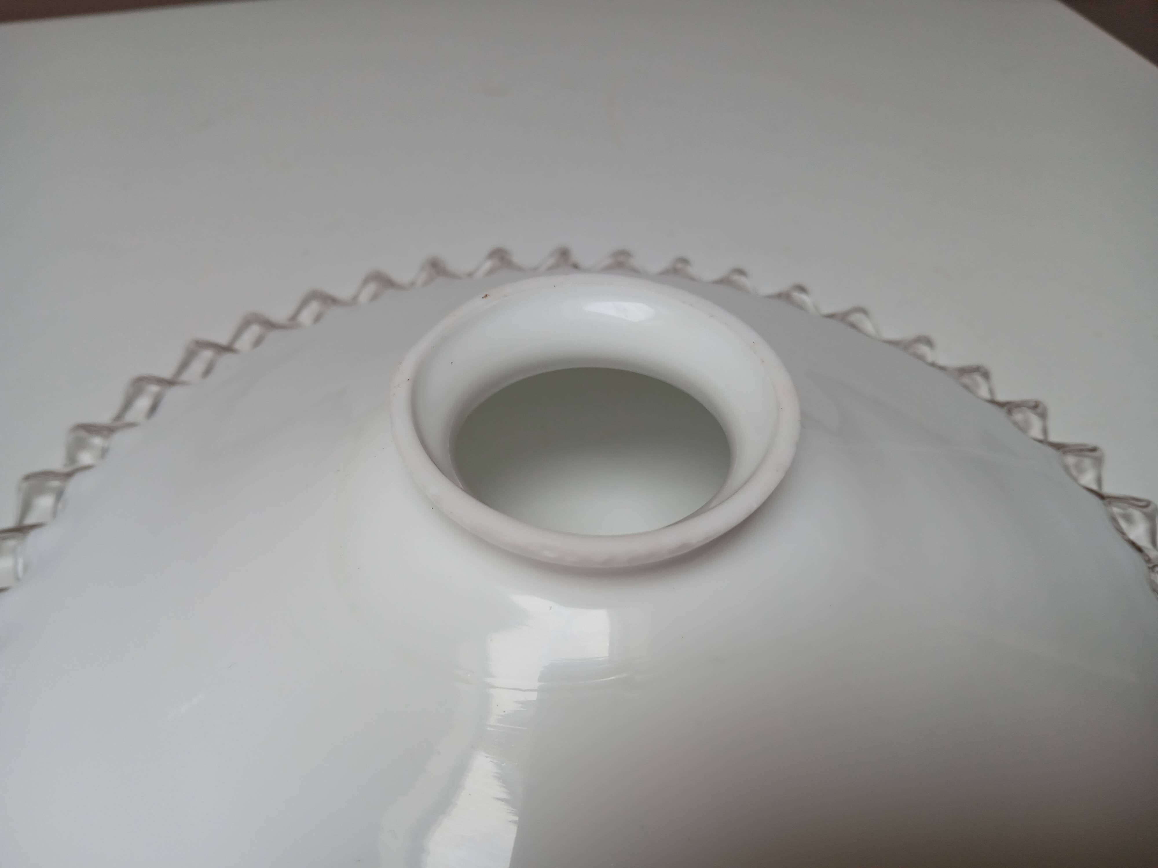 Lampshade, old in opaline and pleated glass