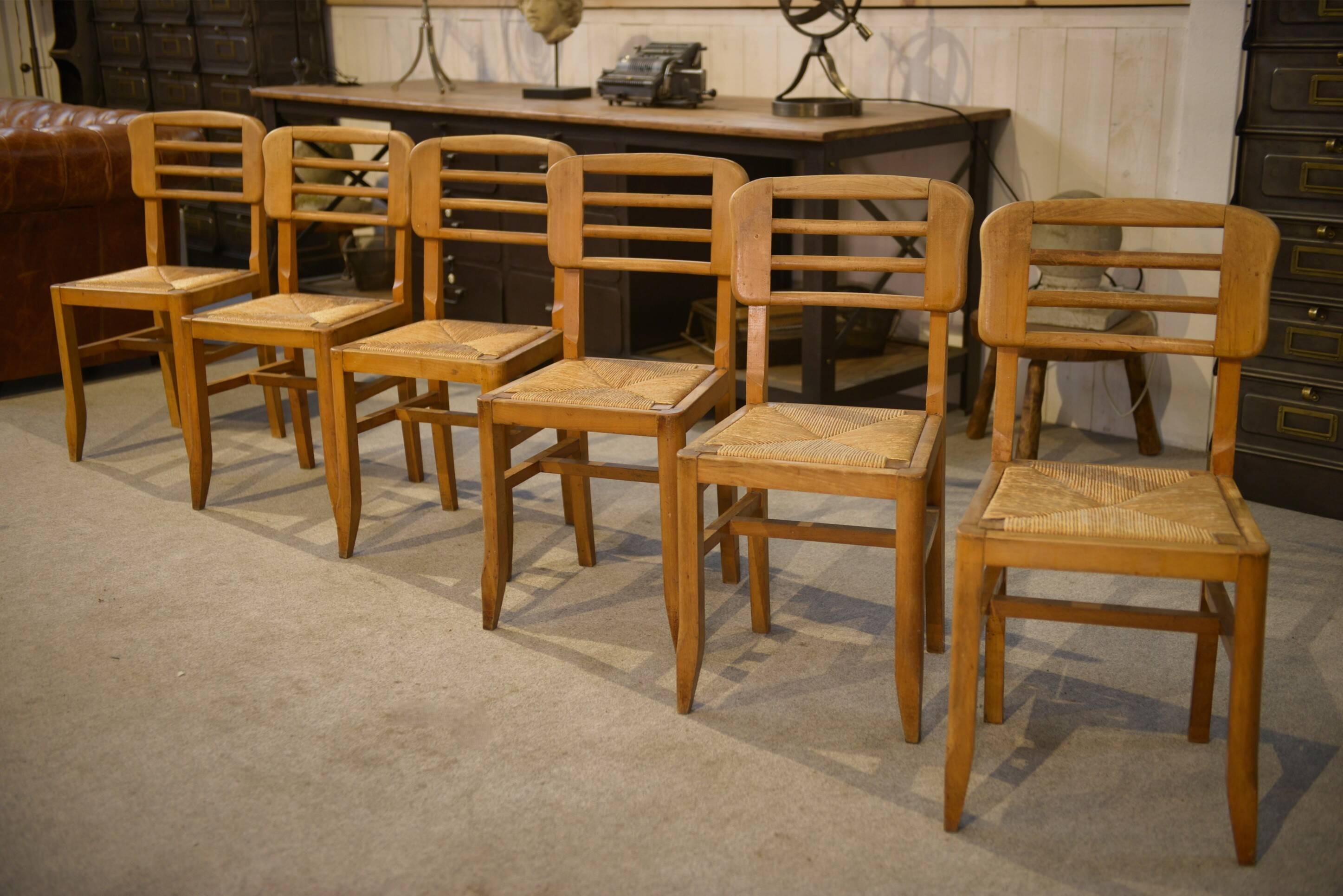Ensemble de 6 chaises Pierre Cruège 1950’s