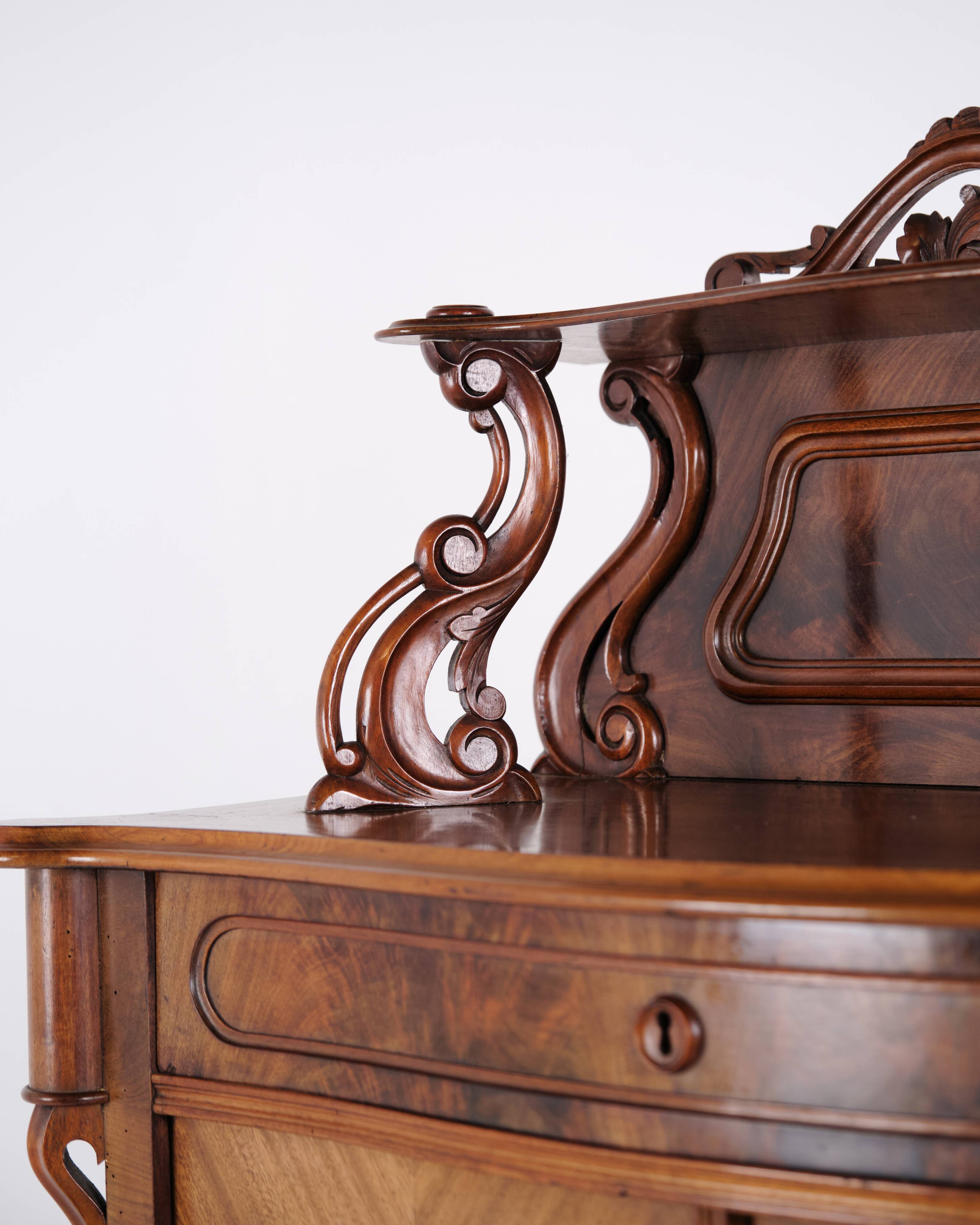 Cabinet – Mahogany – Antique – Carvings – Doors & Shelves – 1880s