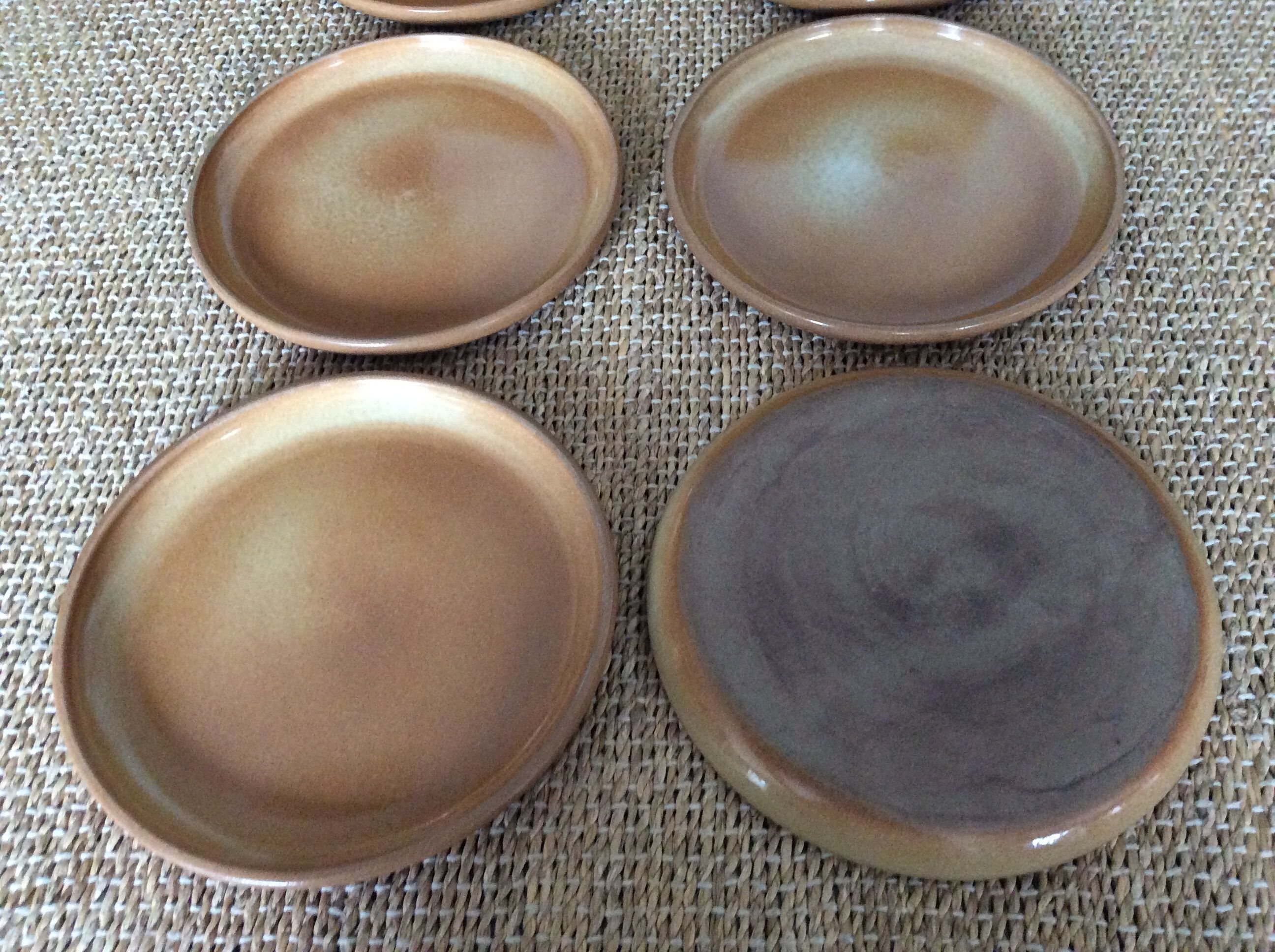 6 stoneware dessert plates