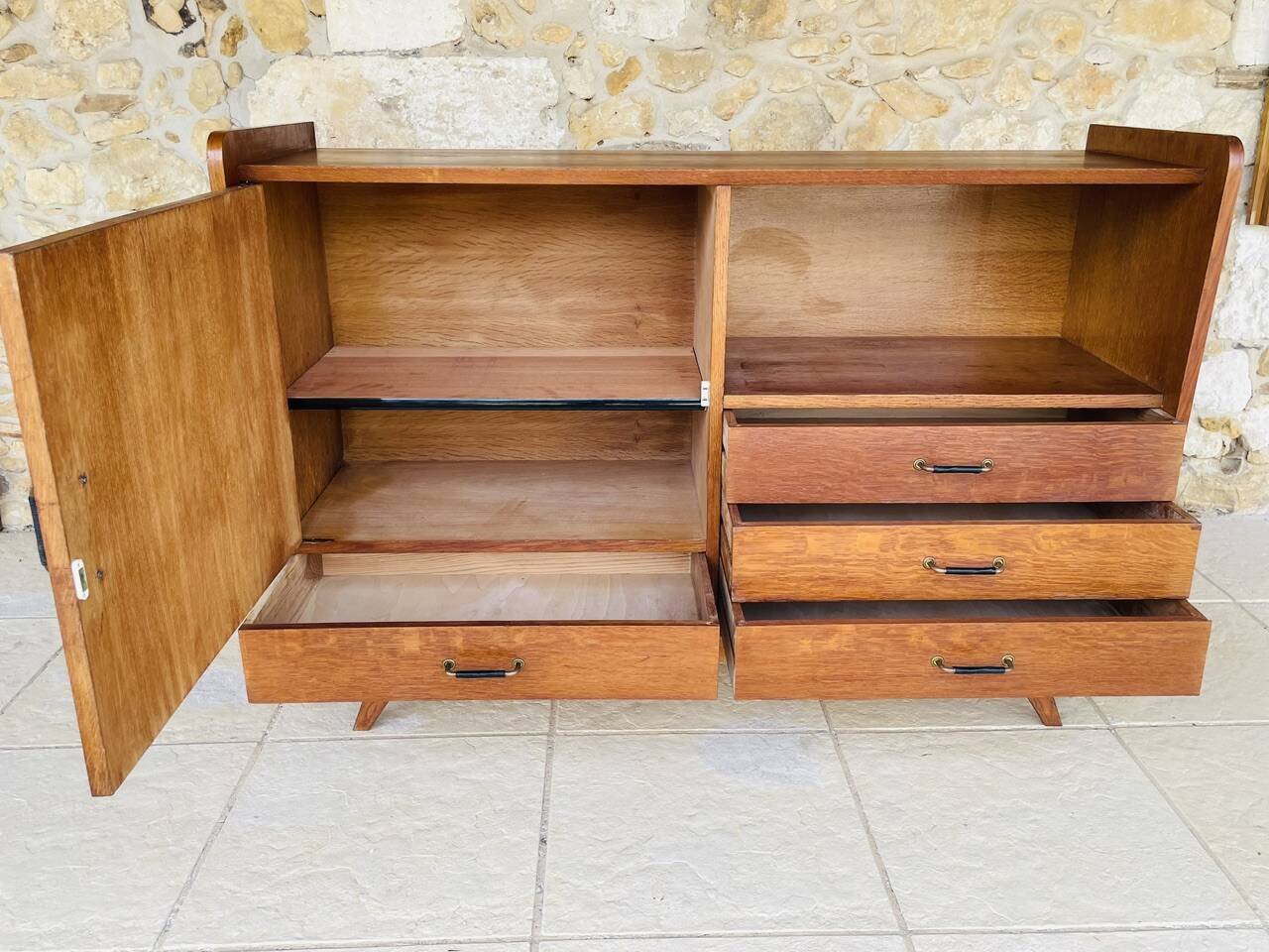 Oak storage unit, splayed legs circa 1950s