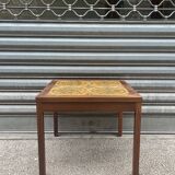 Square coffee table in rosewood and tiles.