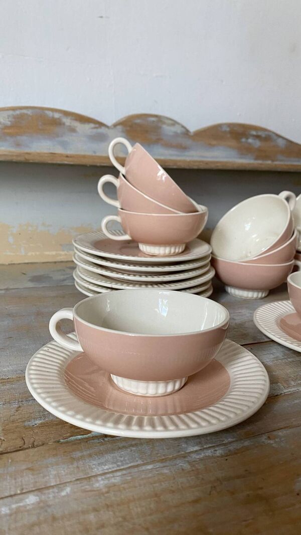 Ensemble de tasses et soucoupes  Villeroy et Boch