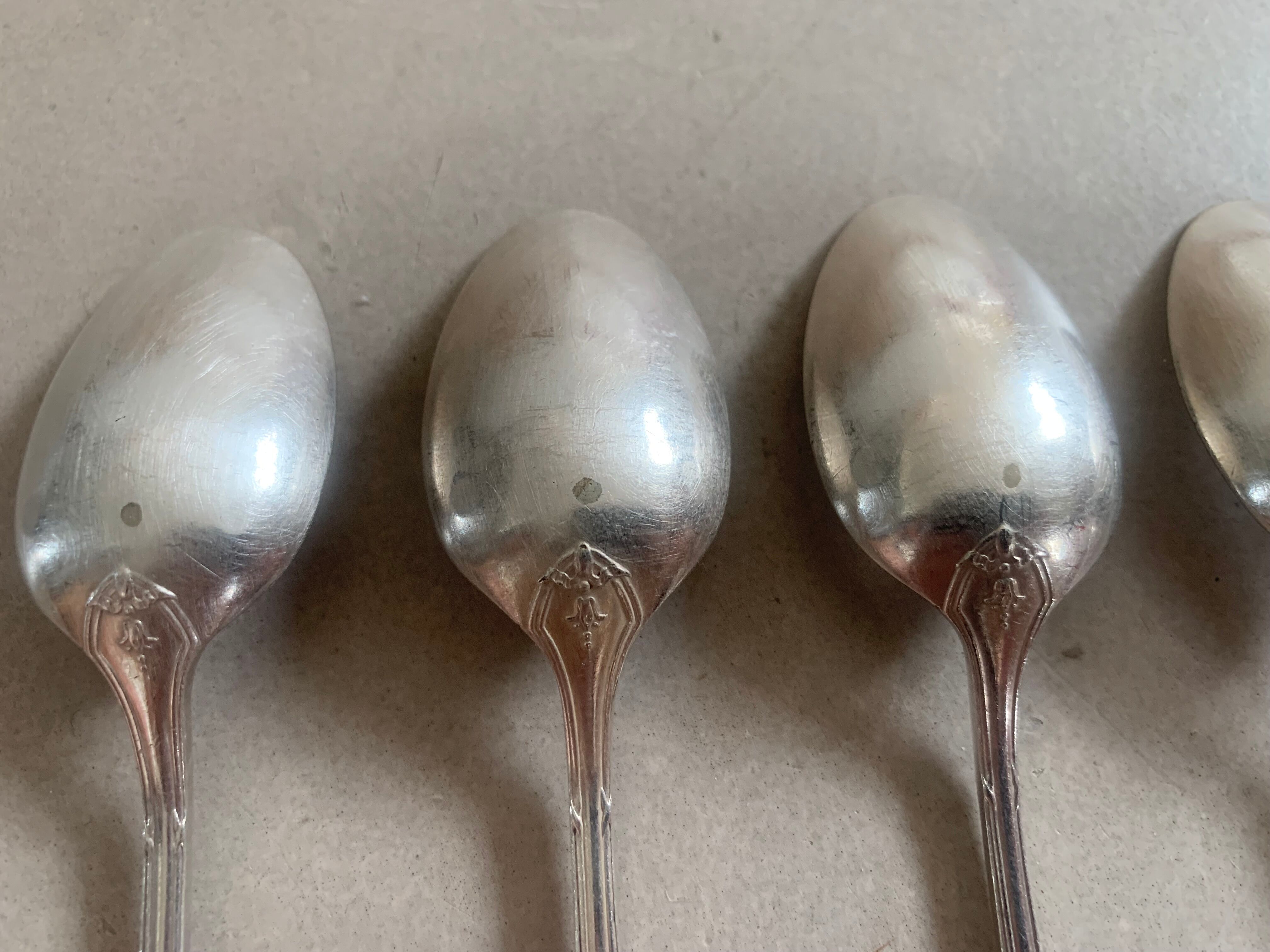 Set of 6 small spoons