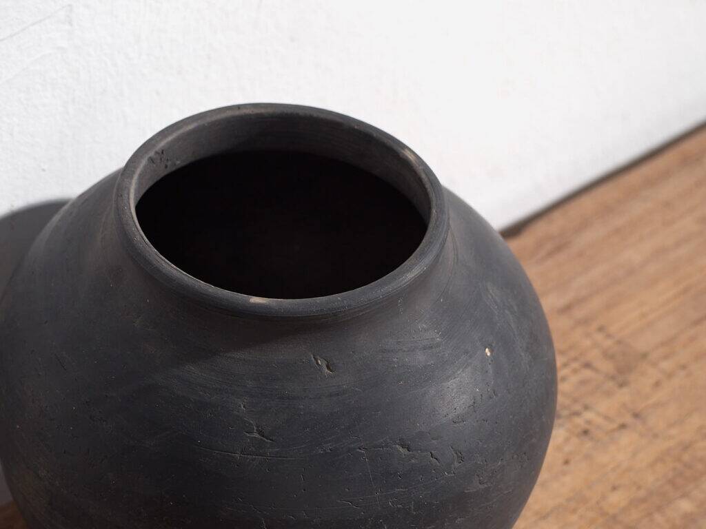 Antique pottery vase (c.1900) #6
