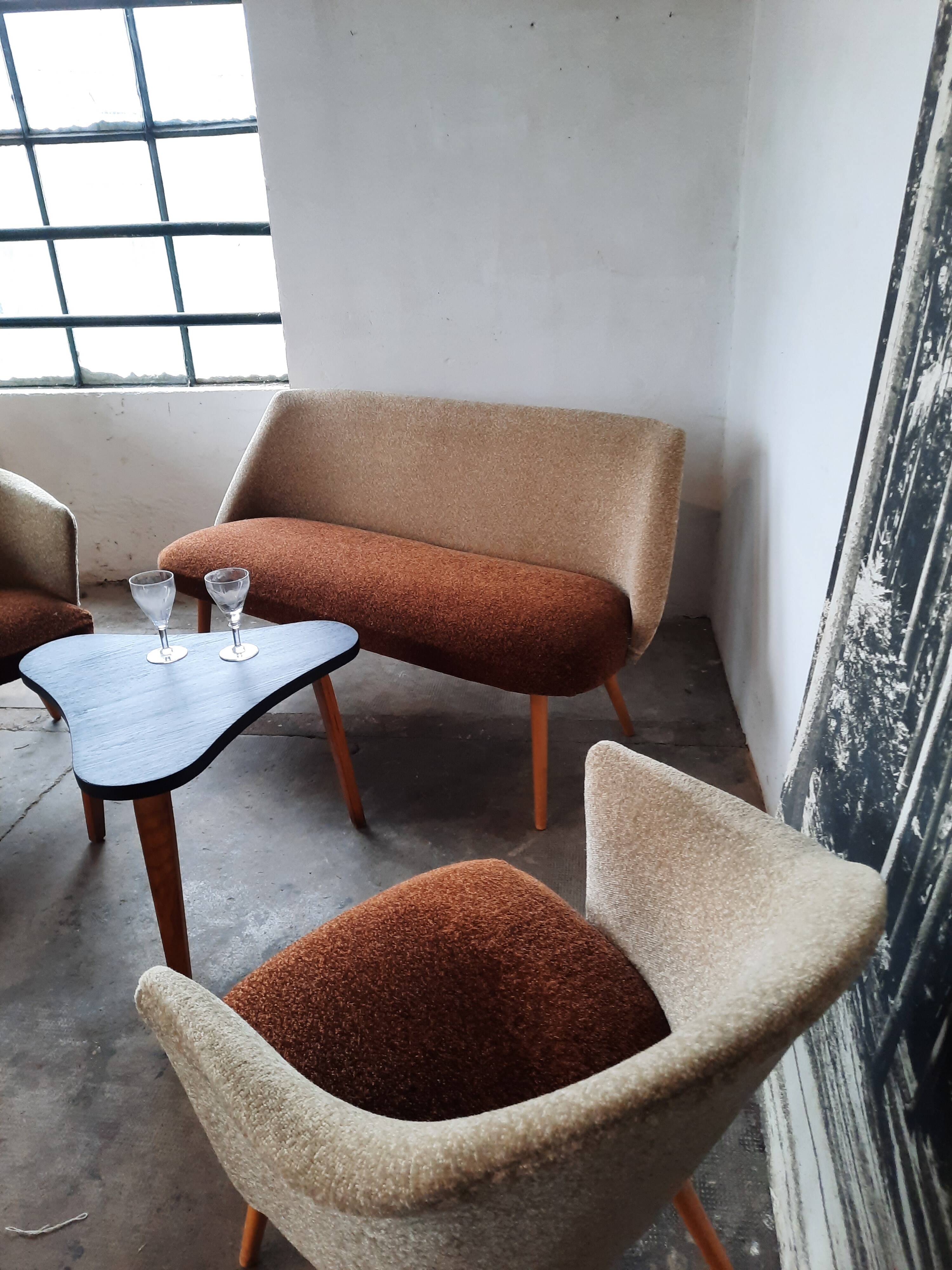 2 armchairs published by Thonet, 1960
