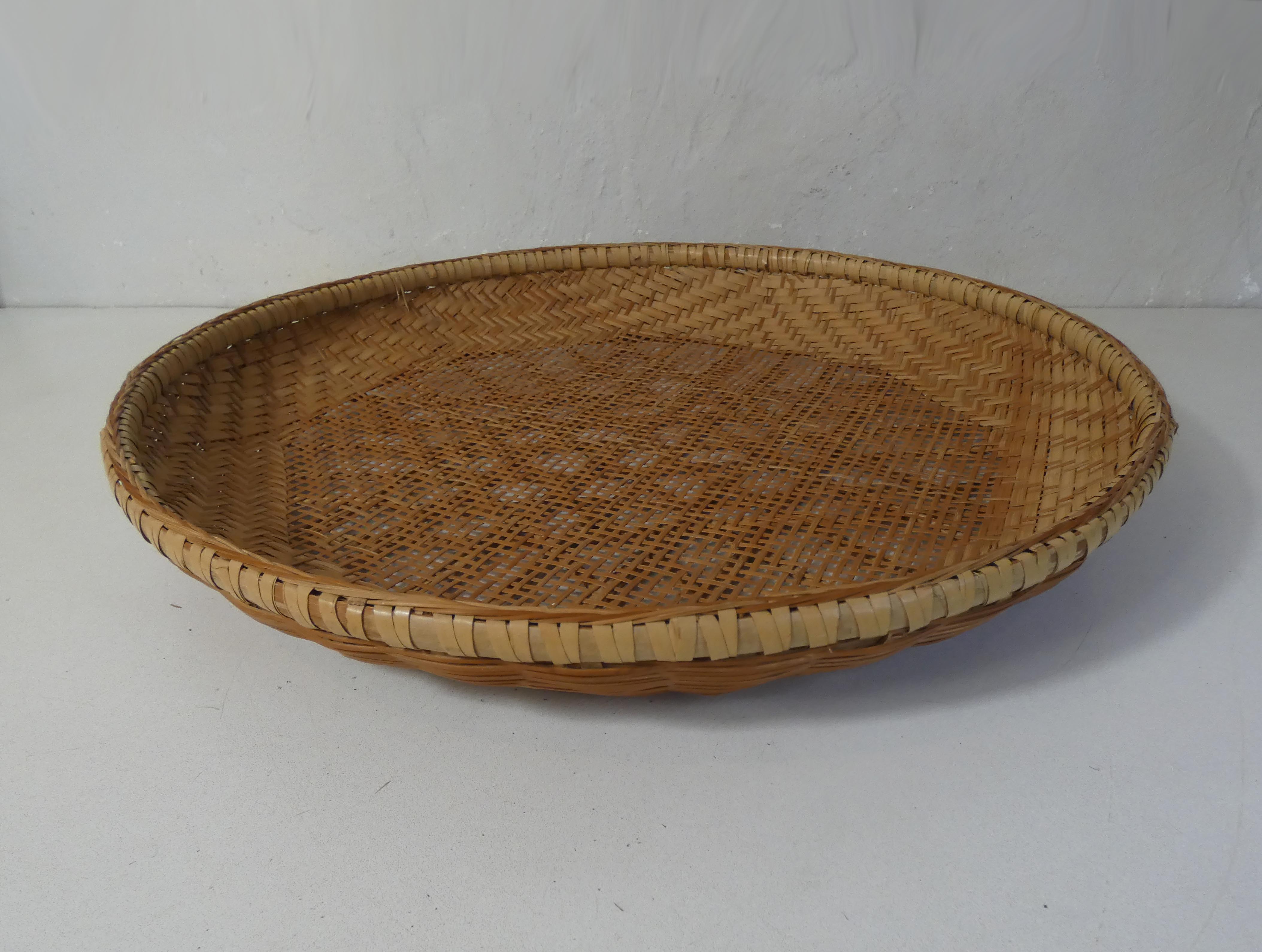Large round rattan top