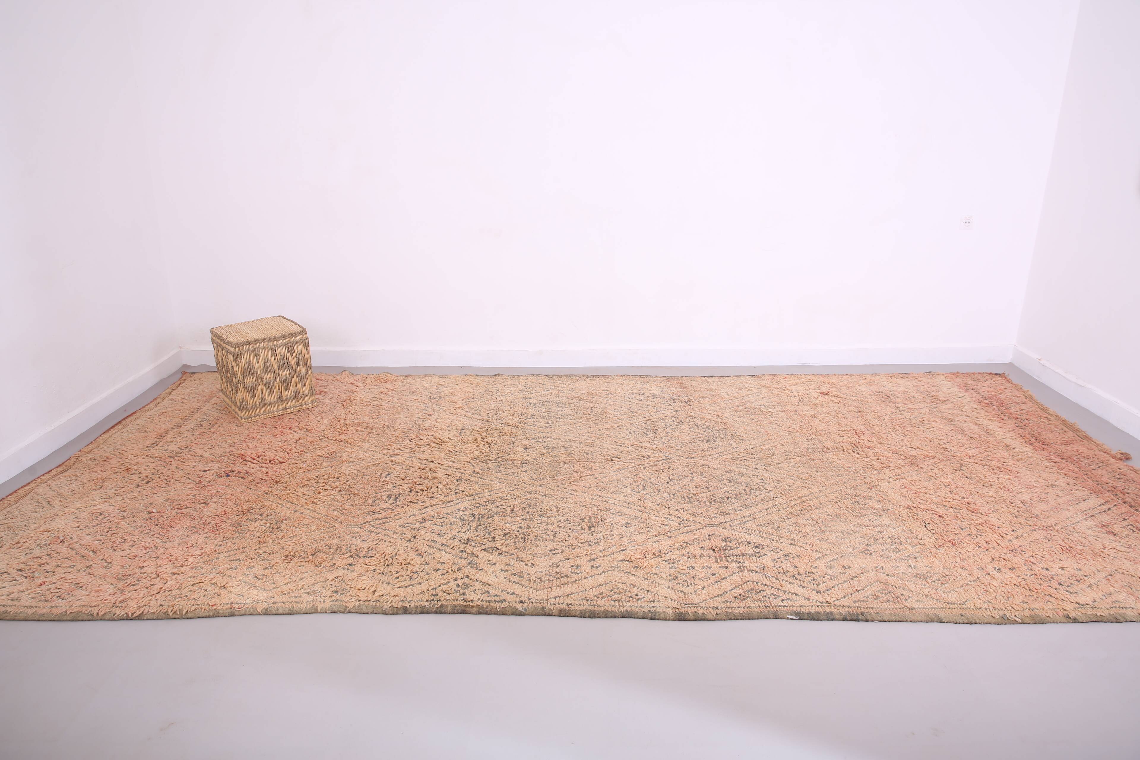 Large Vintage Beni Mguild Rug 221 x 452 cm - Old Moroccan Rug - Berber Rug