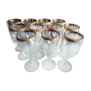 Lot de 11 verres à vin