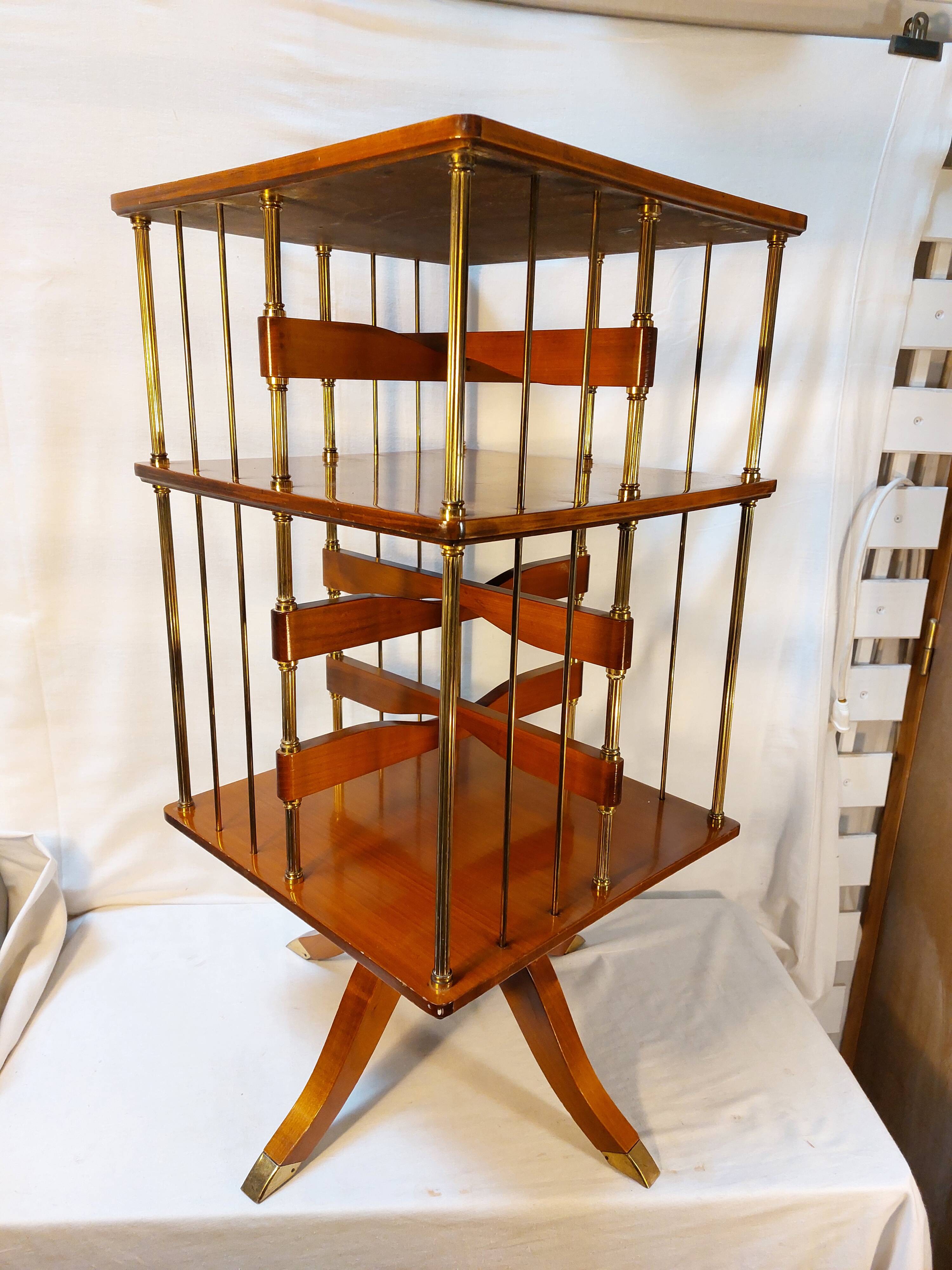 Rotating library on a four-legged stand - Vintage 56/60