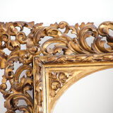 Miroir de bois doré florentin antique du 19ème siècle 67x80cm