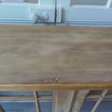 Console, shallow sideboard in waxed finish oak, 2 glass doors, 1 shelf.
