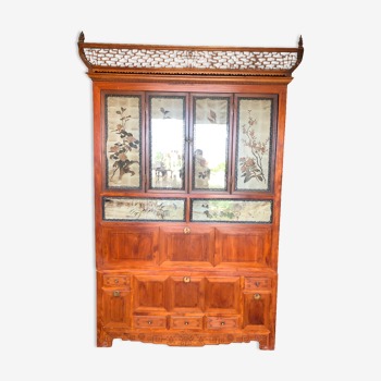 Armoire ethnique