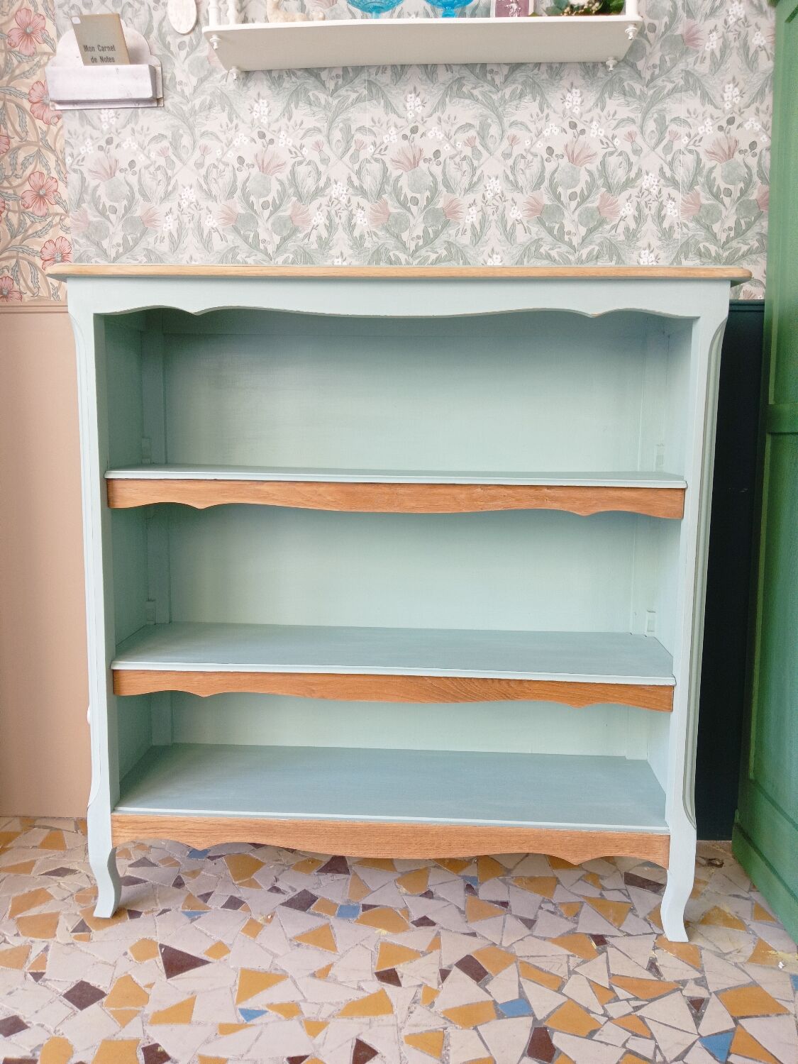 Bibus revisited blue and wood