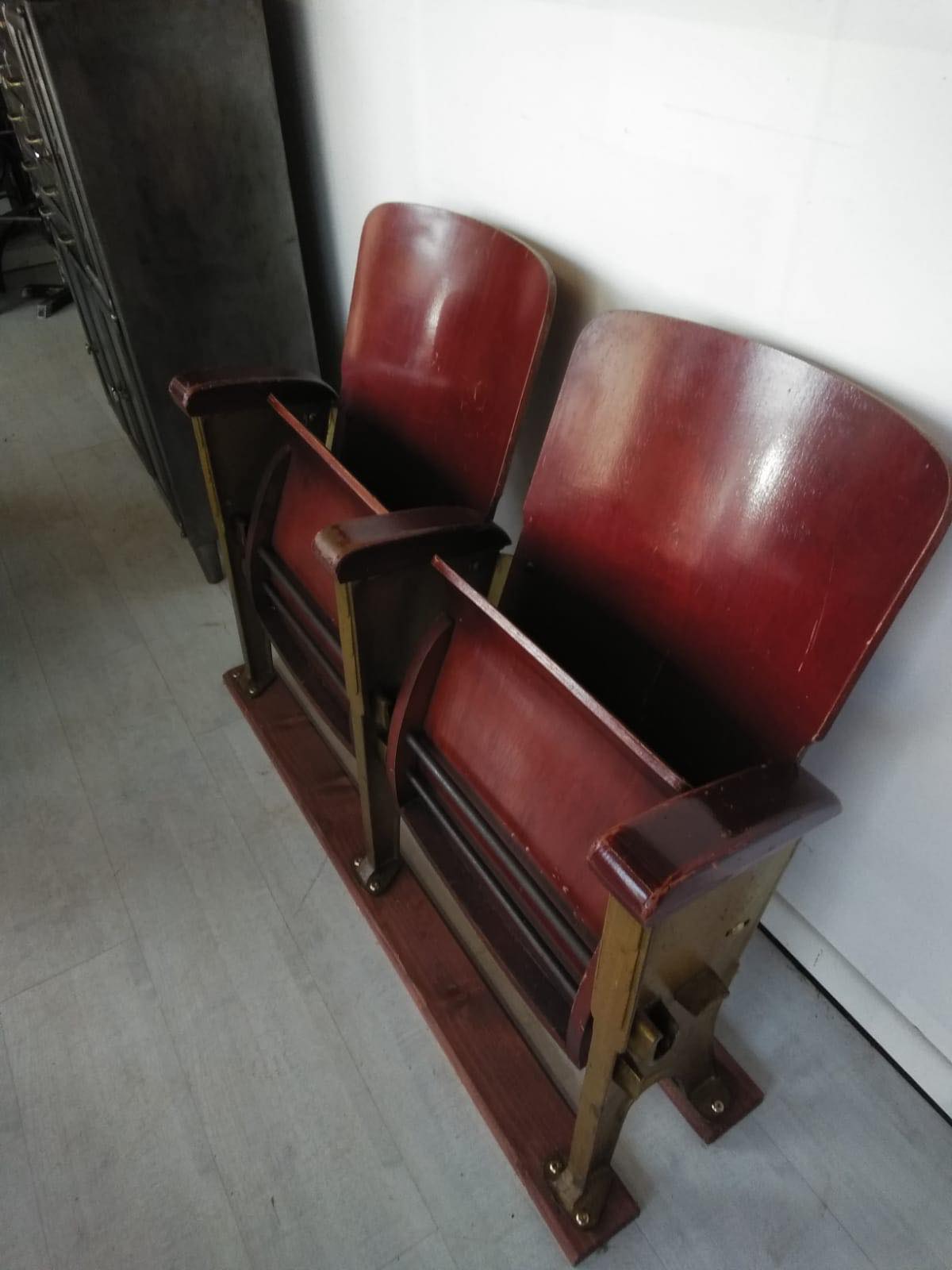 Cinema seat chair